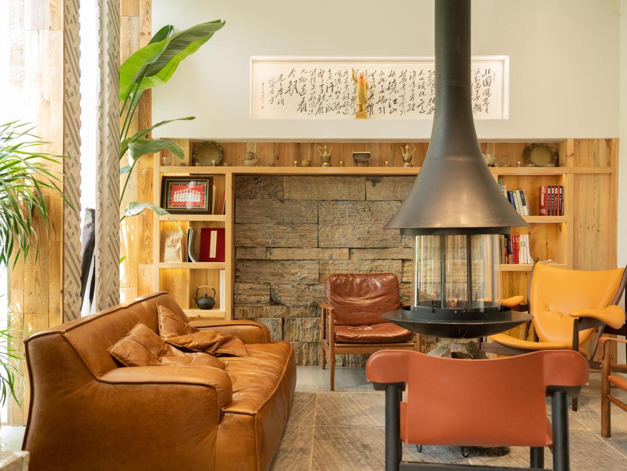 Patio Spring Holiday Inn -- Free Round Trip Pick-Up Service --Panoramic View Of Tianmen Mount Zhangjiajie Exteriör bild